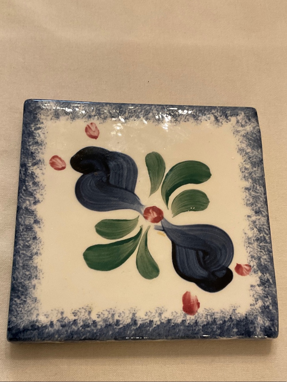 Mint Gail Pittman trivet, 6x6”.  No chips!  Beautiful vintage piece.